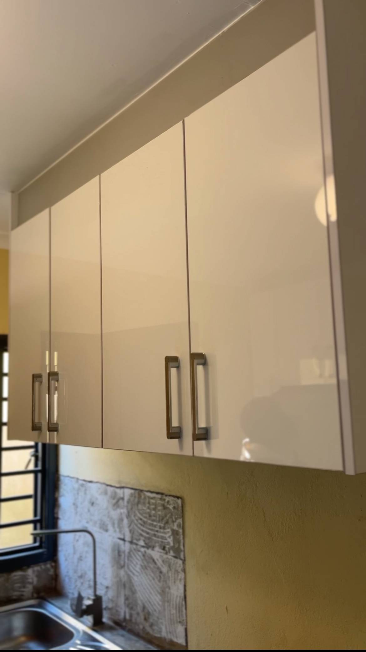 custom kitchen unit